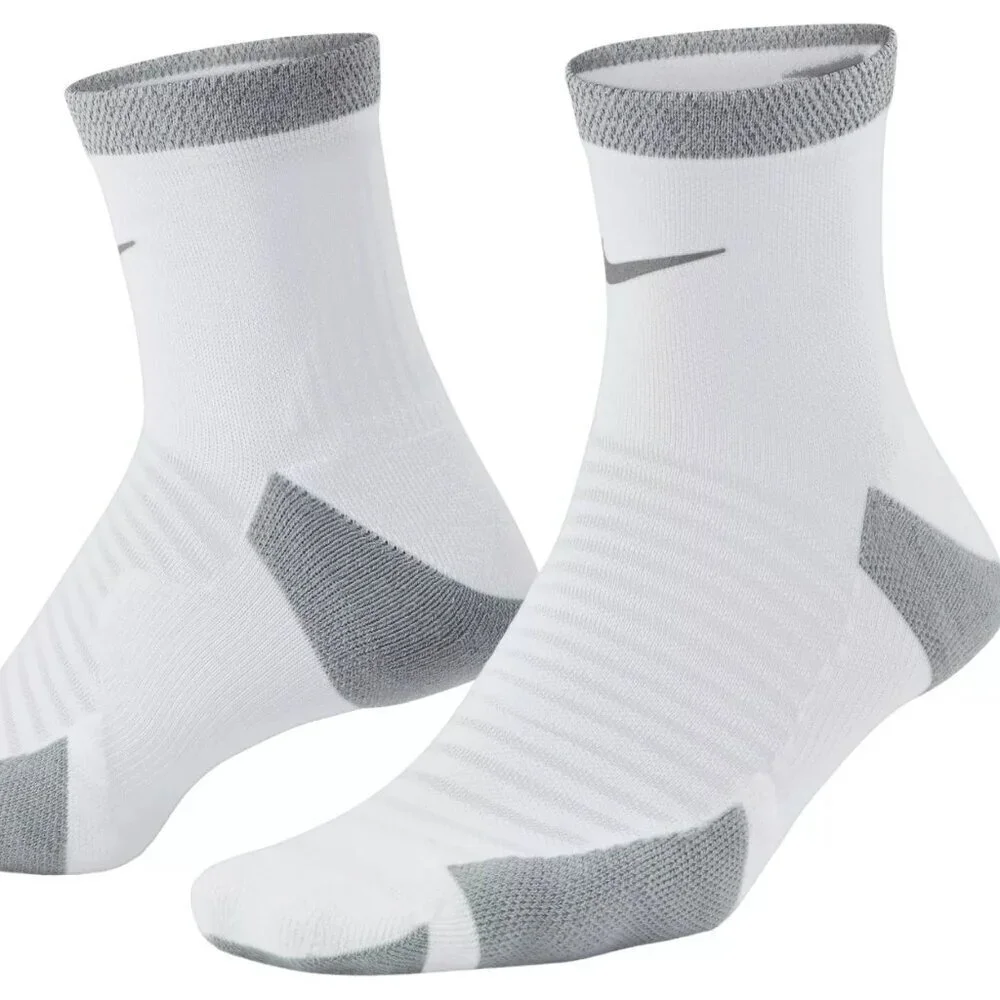 NWT Nike Spark Cushioned Ankle White Running Socks